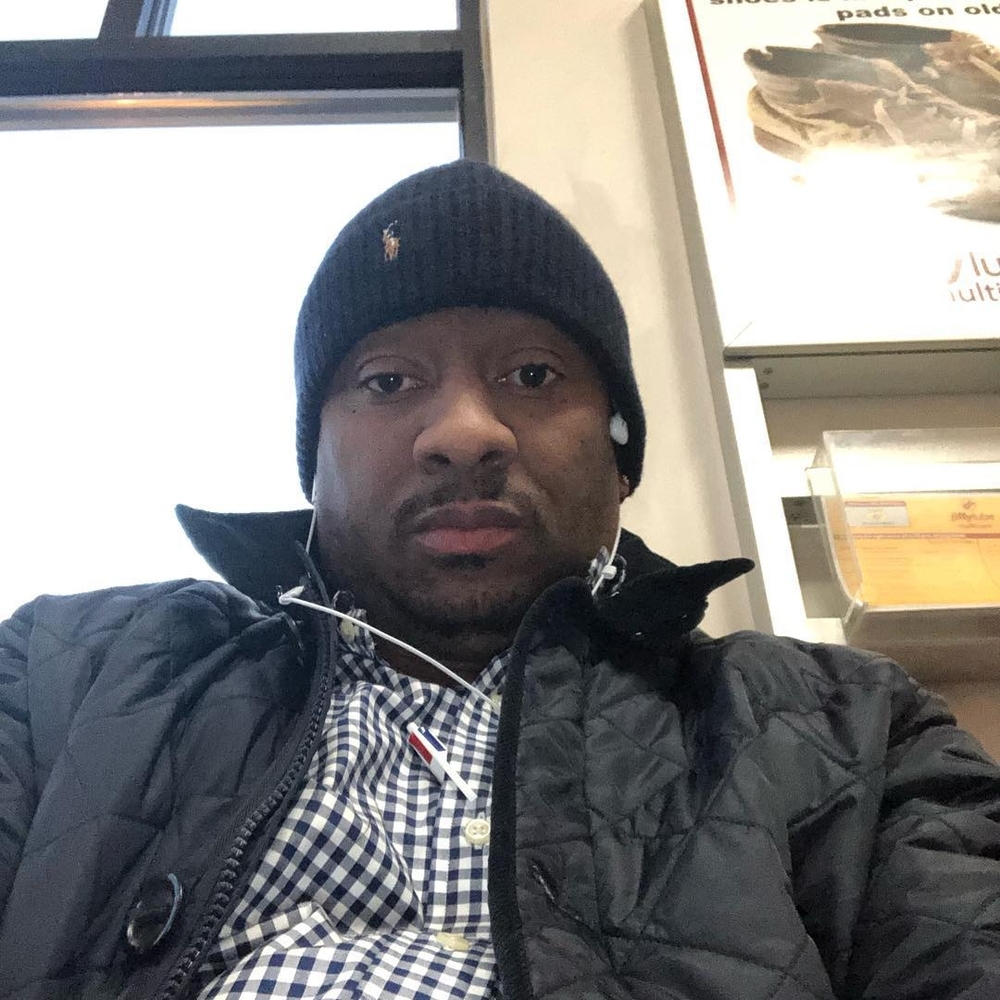 Meet your Posher, Damon